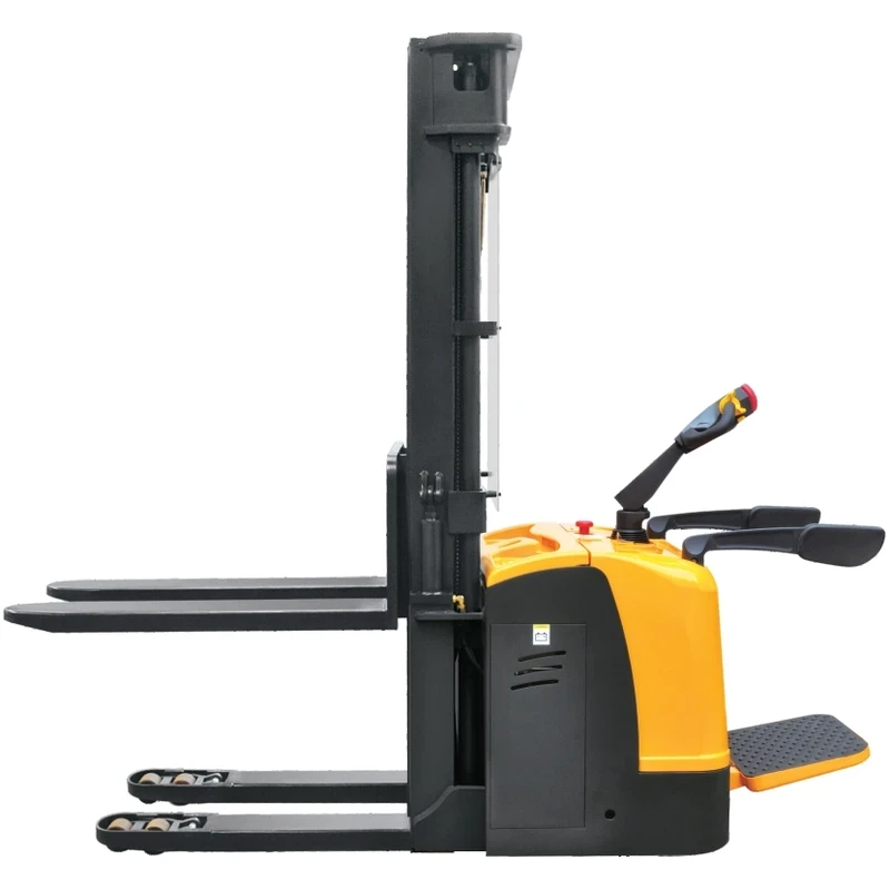 Elektrinis palečių krautuvas su operatoriaus platforma ir pradiniu pakėlimu (EVV15-IP), 1500 kg, 2500–5600 mm